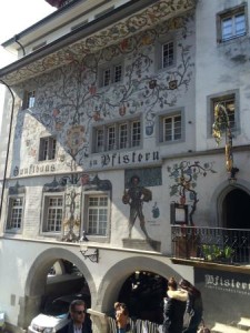 luzern-kornmarktplatz